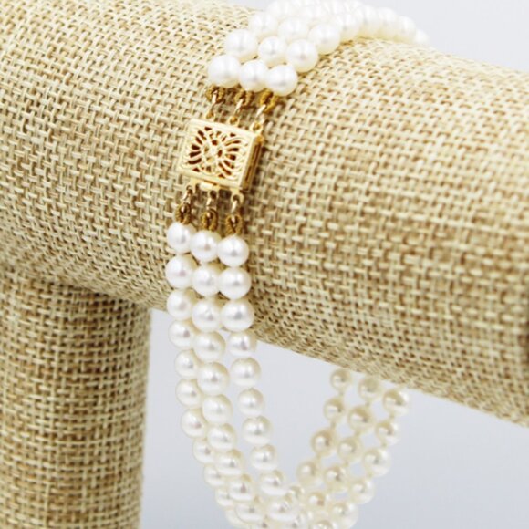 14K Three Strand Pearl Bracelet - Picture 2 of 11